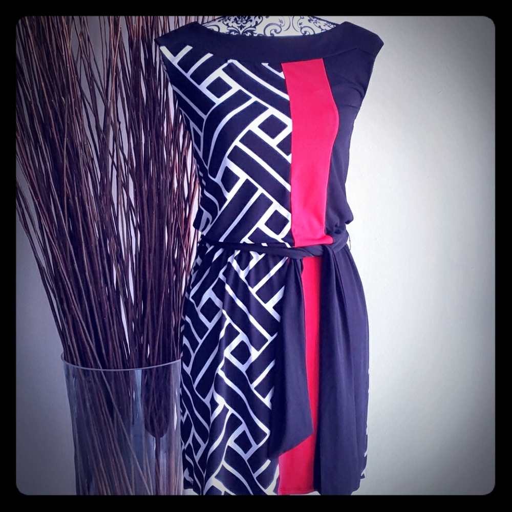 White house and Black market dress